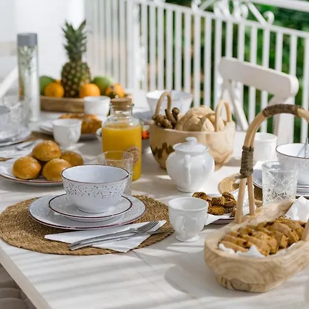 Menori Luxury Hébergement de vacances *